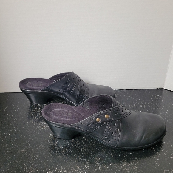 Clarks Black Slip-On Mules - Picture 5 of 6